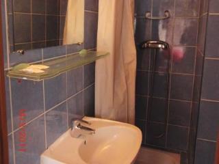 Hotel Petit Bastille Ольне-су-Буа Экстерьер фото