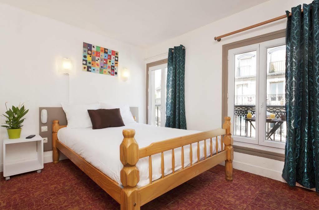 Hotel Petit Bastille Ольне-су-Буа Номер фото